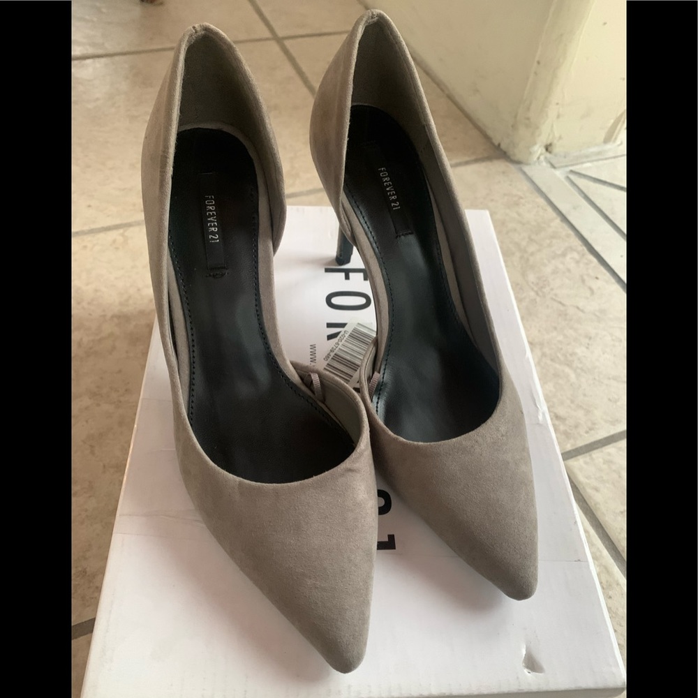 Grey Suede Pointed Toe Heels
